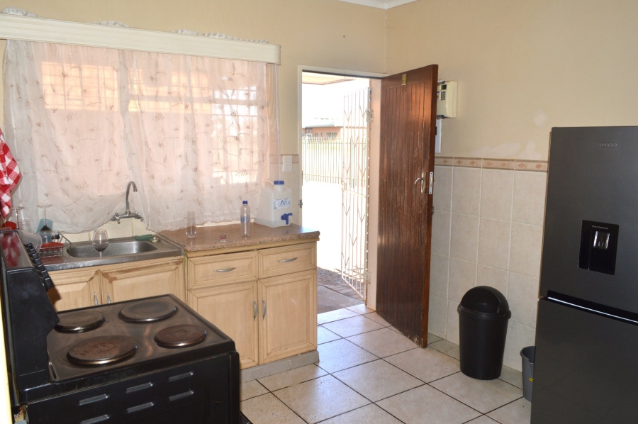 2 Bedroom Property for Sale in La Hoff North West